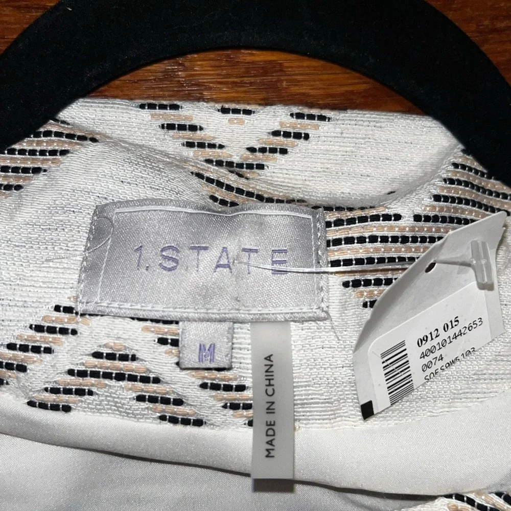 NWT 1. State blazer chevron print zip front peplum medium neutrals career wear